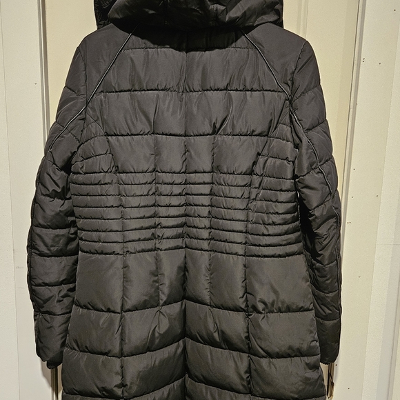 Guess Winter Coat Size M - Picture 2 of 6